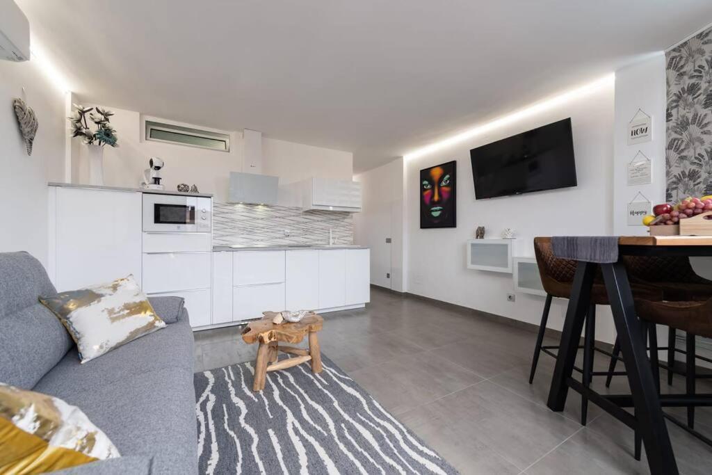 Attico Playa De Ingles Con Parking E Piscina Apartman Playa del Inglés Kültér fotó